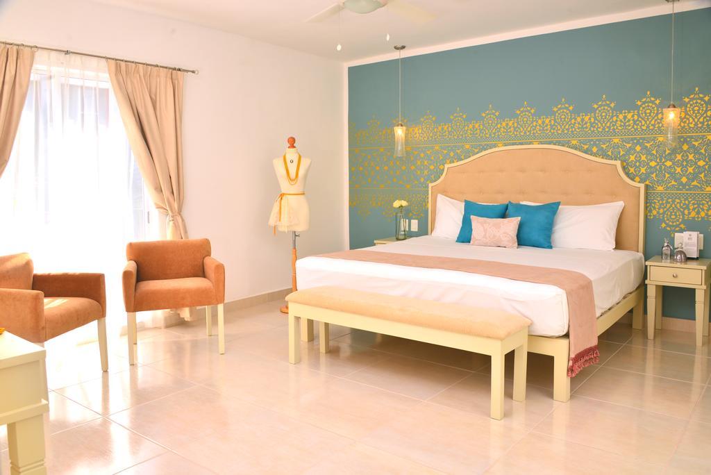 Unic Design Hotel & Restaurant- 5Th Avenue (Adults Only) プレヤデルカーメン エクステリア 写真